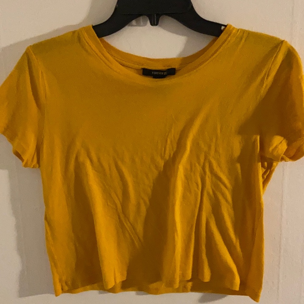 Forever 21 cropped tee